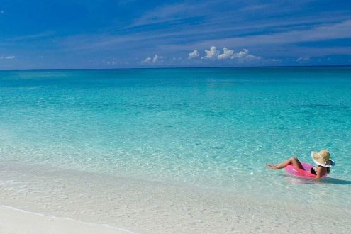 Condos for Sale in Seven Mile Beach
